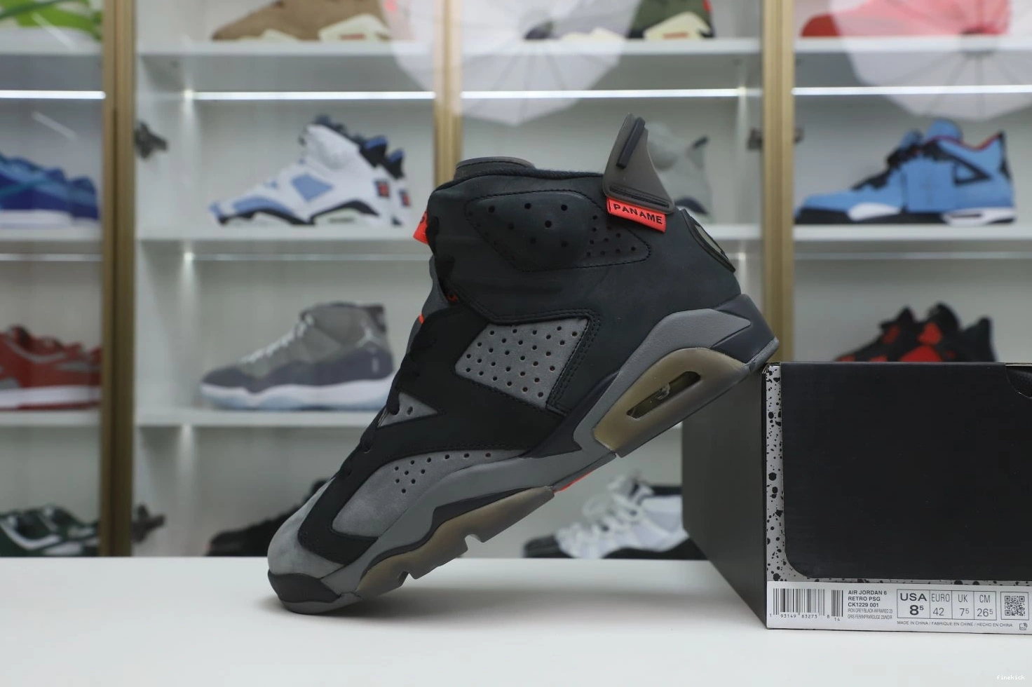 JORDAN X PARIS SAINT-GERMAIN AIR 6 RETRO GREY' 'IRON 0904
